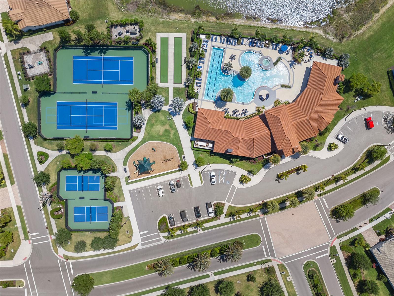 RENAISSANCE AT WEST VILLAGES - Residential