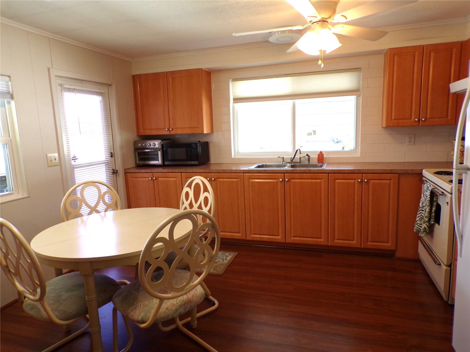 CITRUS MOUNTAIN MOBILE ESTATES - Residential