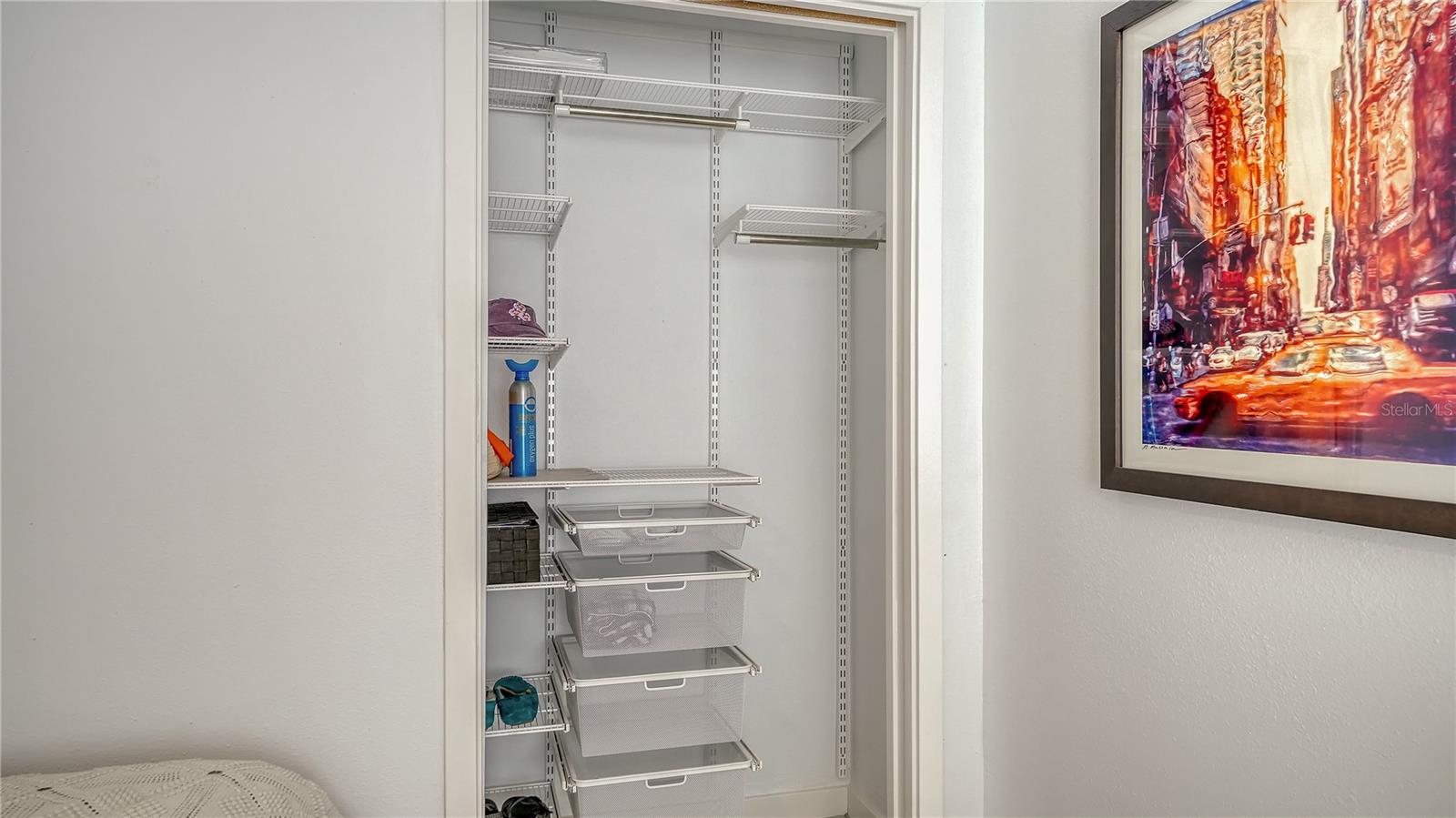 BURNS COURT ENCLAVE - Residential