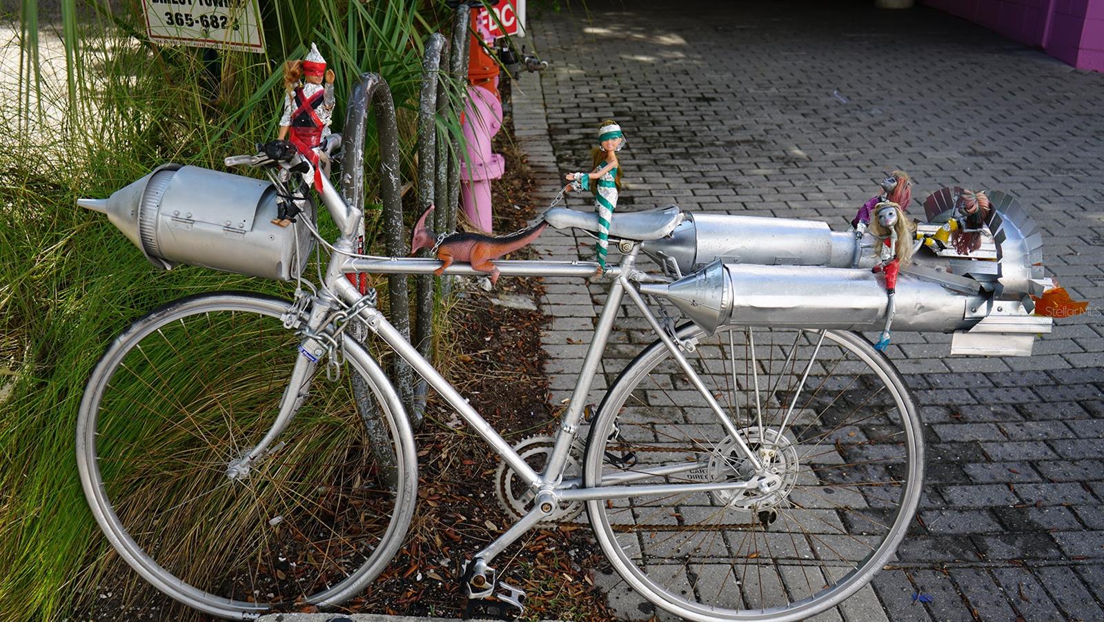 BURNS COURT ENCLAVE - Residential