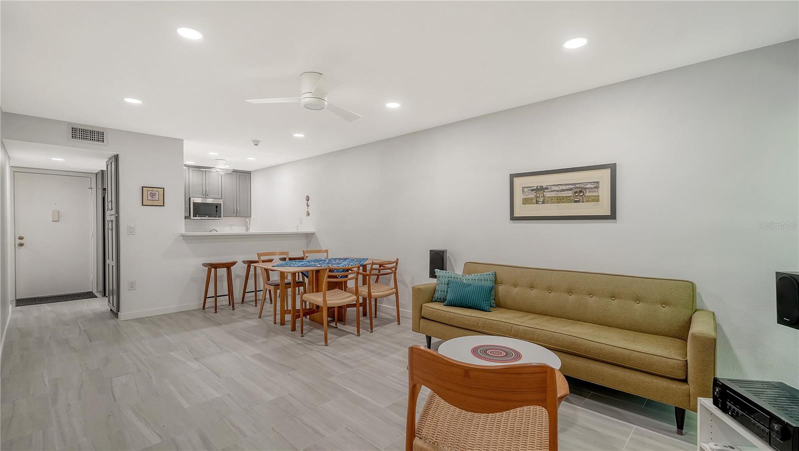 BURNS COURT ENCLAVE - Residential