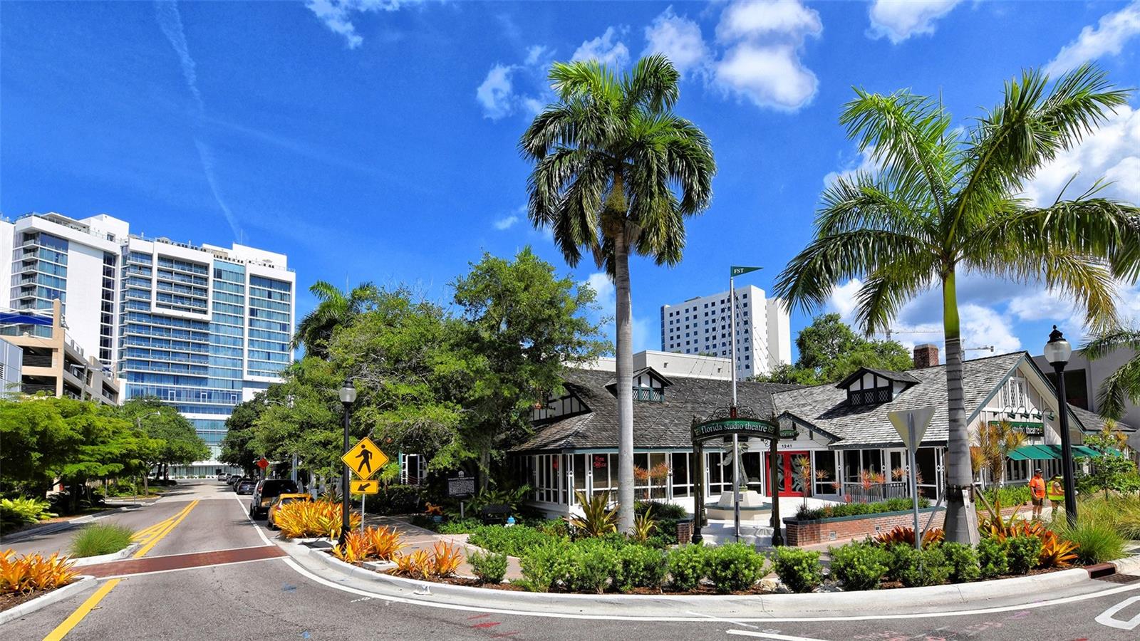 BURNS COURT ENCLAVE - Residential