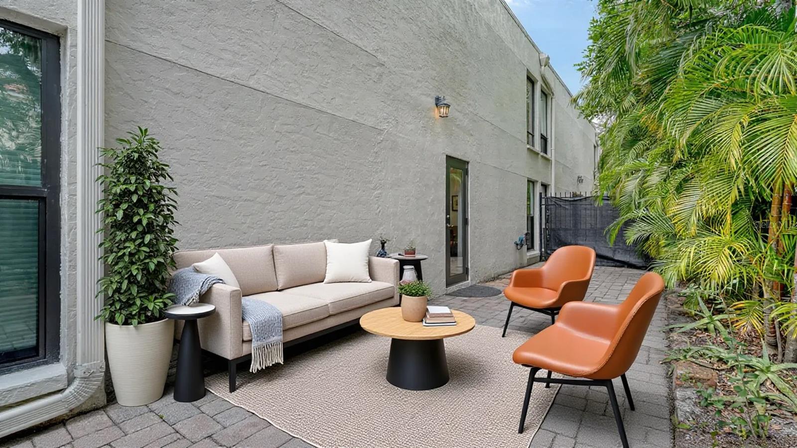 BURNS COURT ENCLAVE - Residential