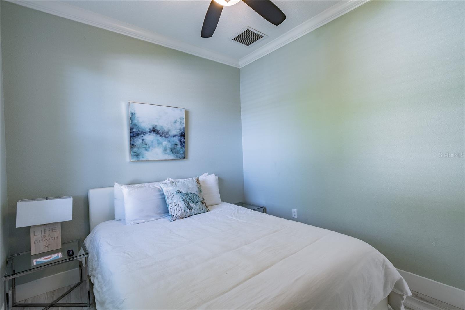 PALMA SOLA PARK - Residential