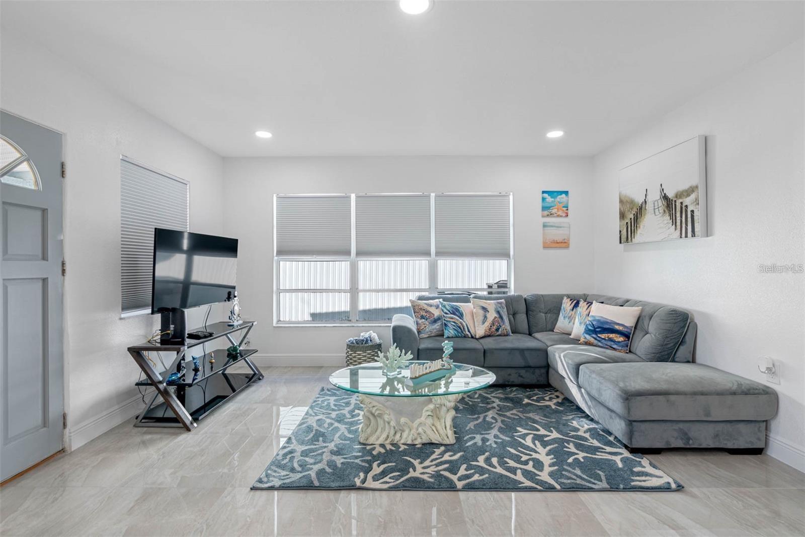 HUDSON BEACH ESTATES - Residential