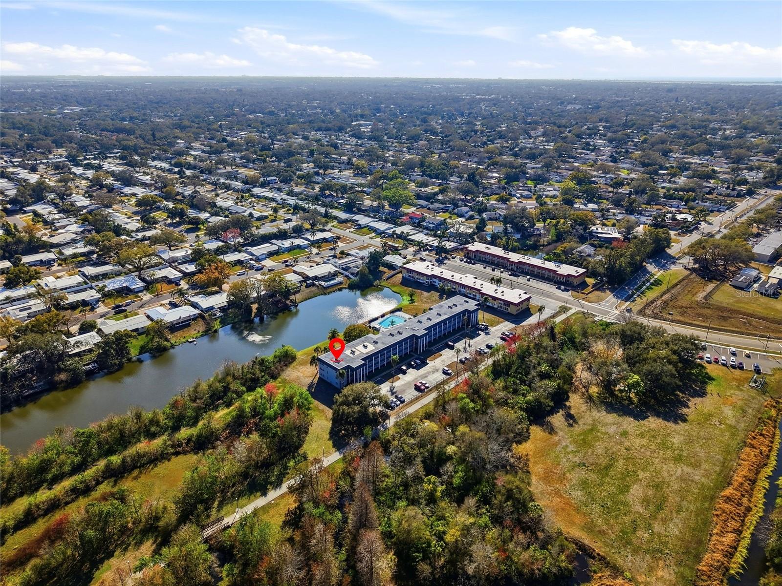IMPERIAL PARK CONDO - Residential
