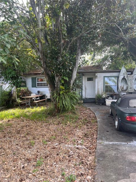 2720 27TH AVENUE N ST PETERSBURG FL 33713