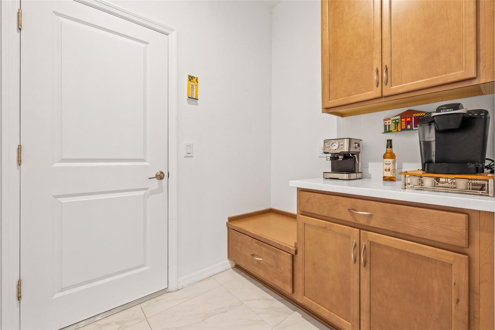5810 FIELDMOOR COURT