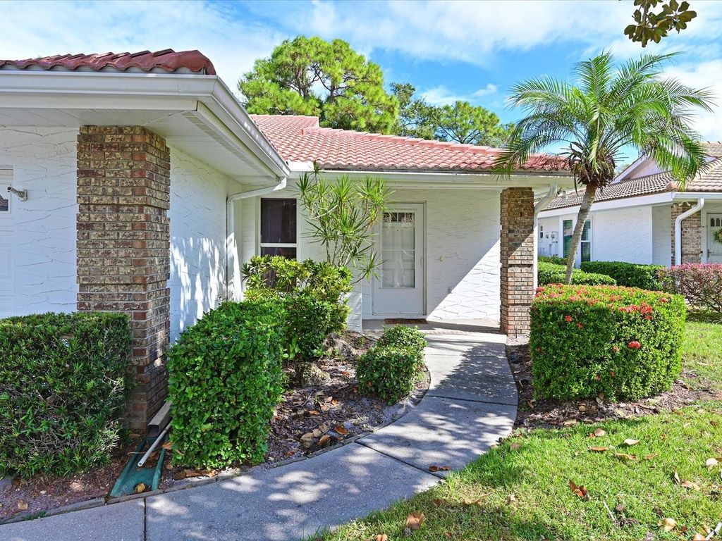 Photo of 5613 Garden Lakes Drive #5613, Bradenton, FL 34203 (MLS # A4671107)