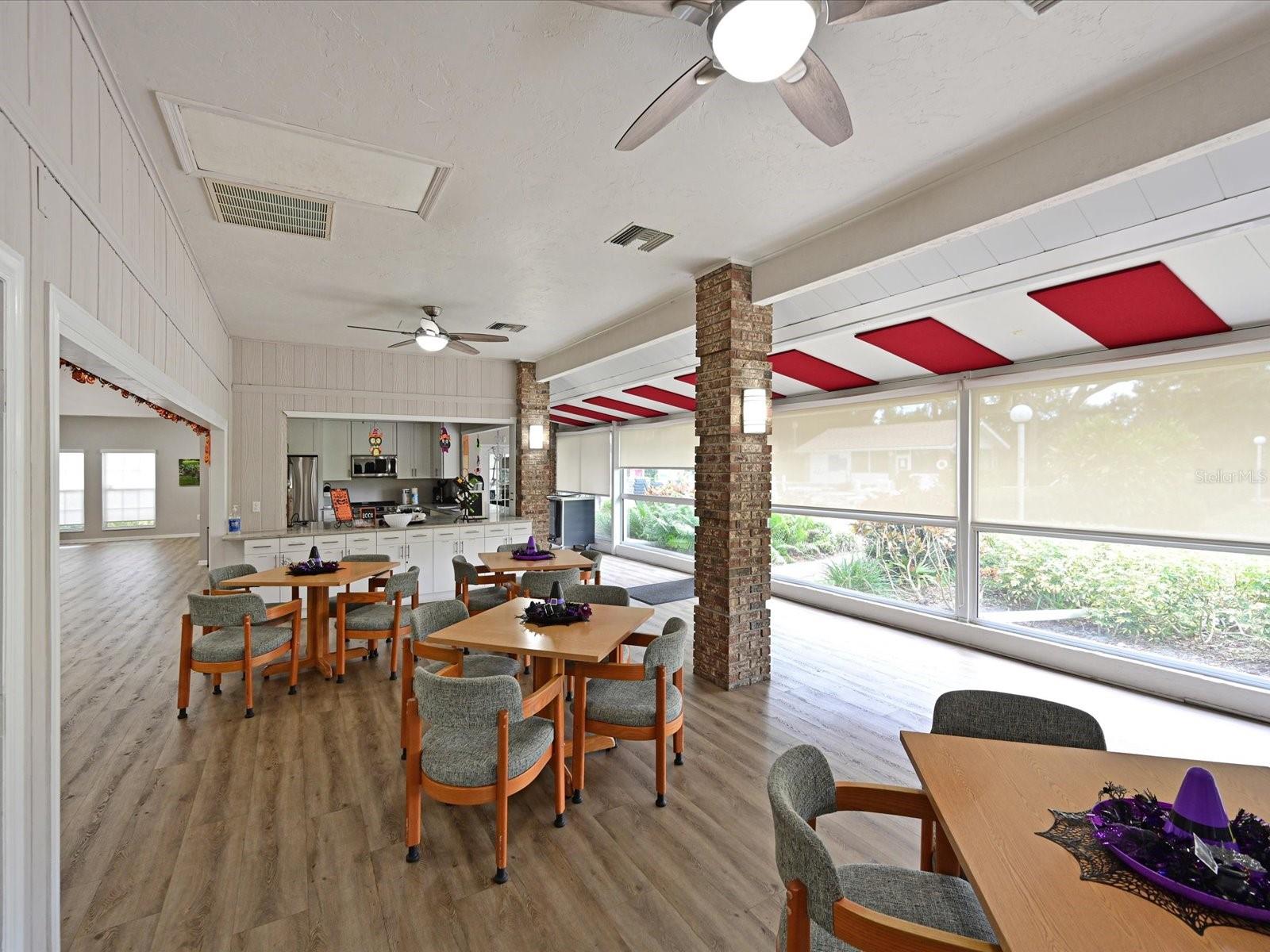 GARDEN LAKES VILLAS SEC 1 - Residential