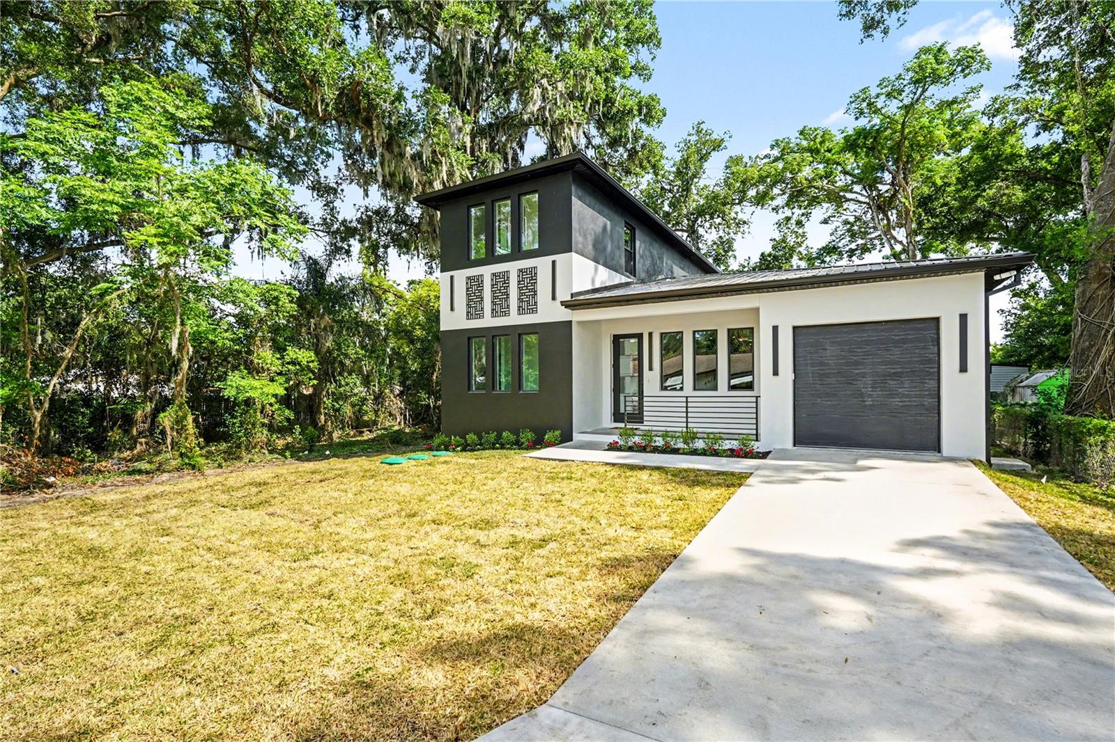 105 GARLAND AVENUE