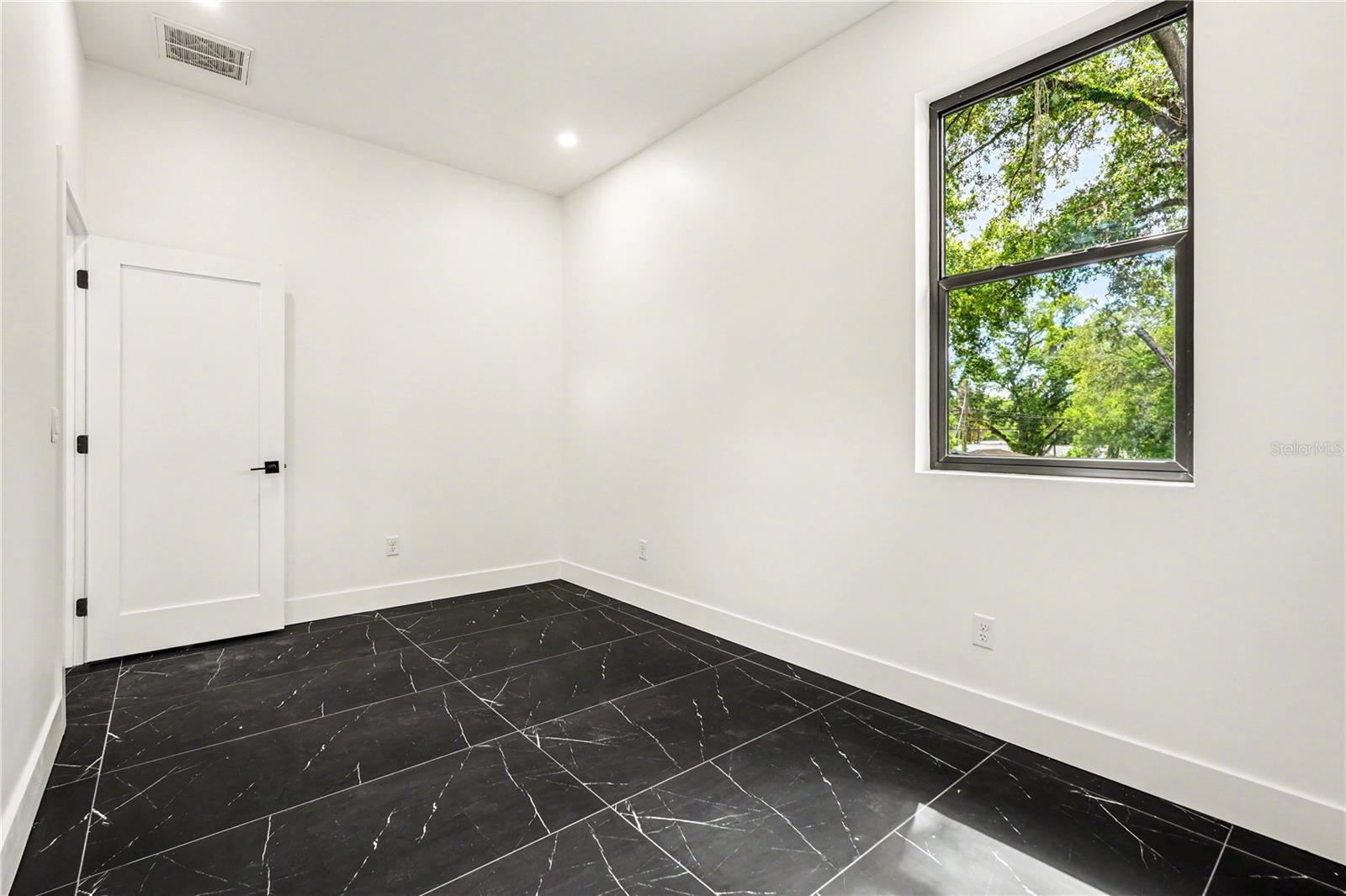 SEFFNER HEIGHTS - Residential
