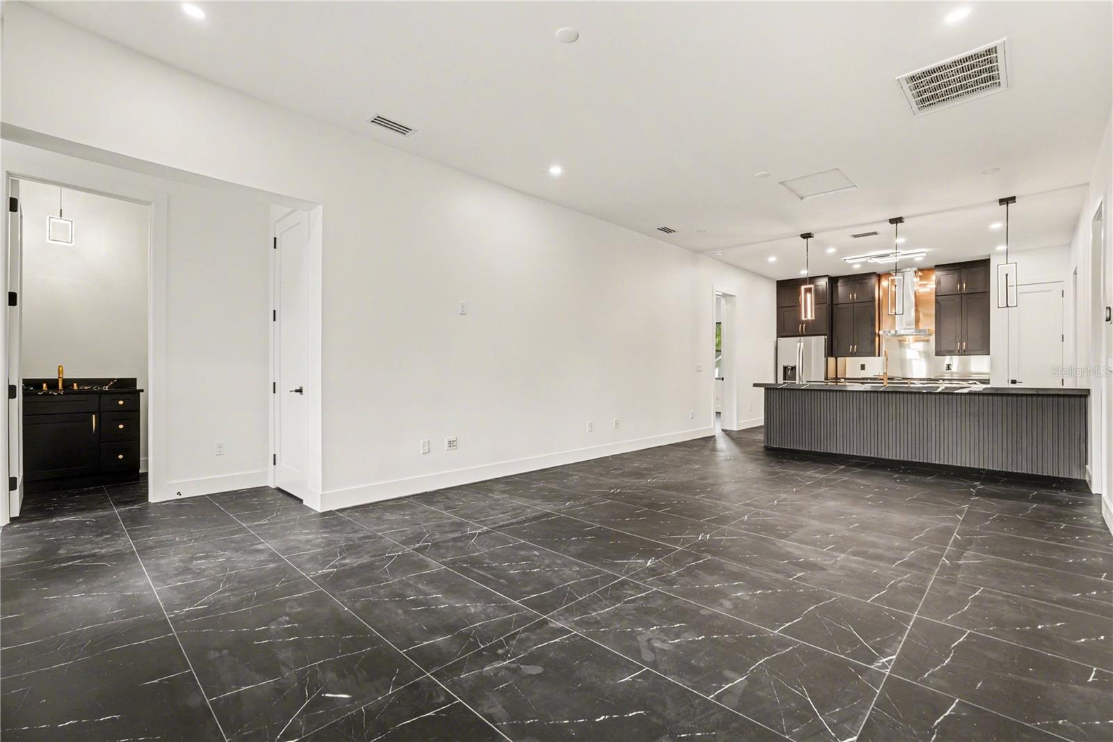 SEFFNER HEIGHTS - Residential