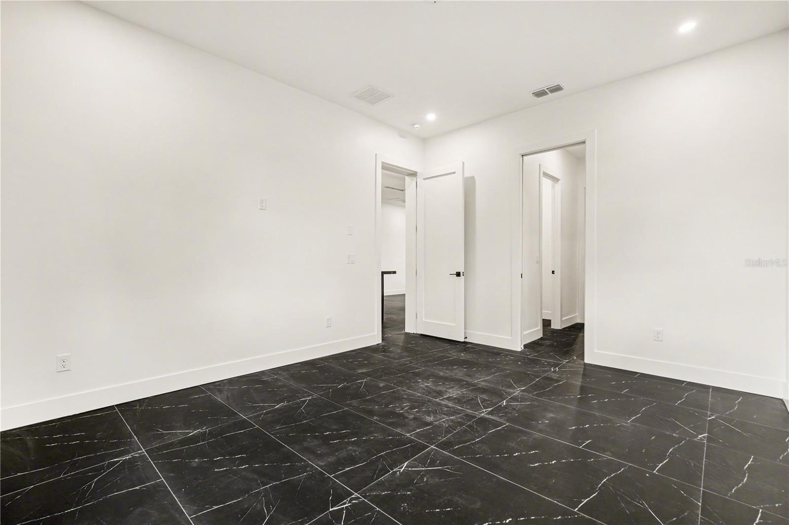 SEFFNER HEIGHTS - Residential