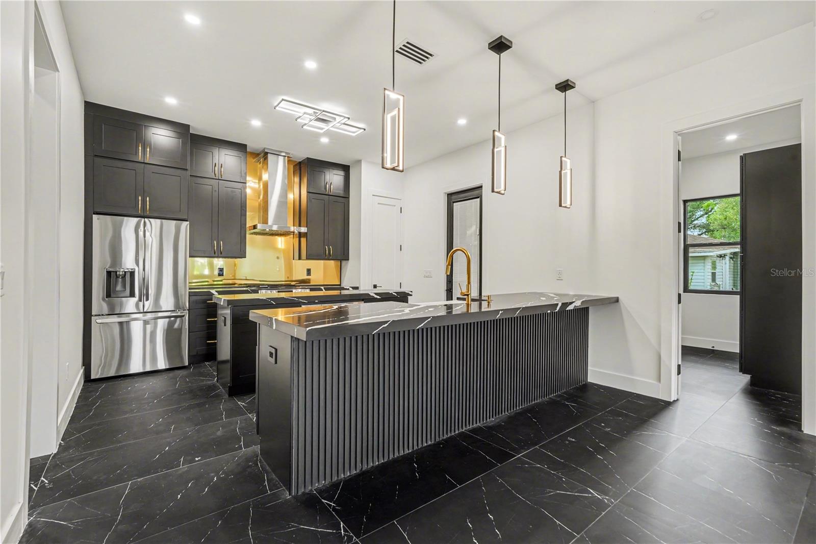 SEFFNER HEIGHTS - Residential