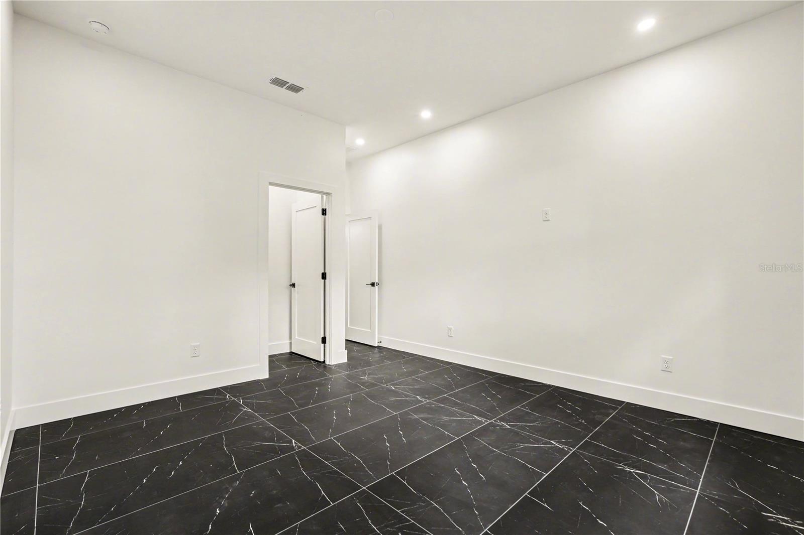 SEFFNER HEIGHTS - Residential