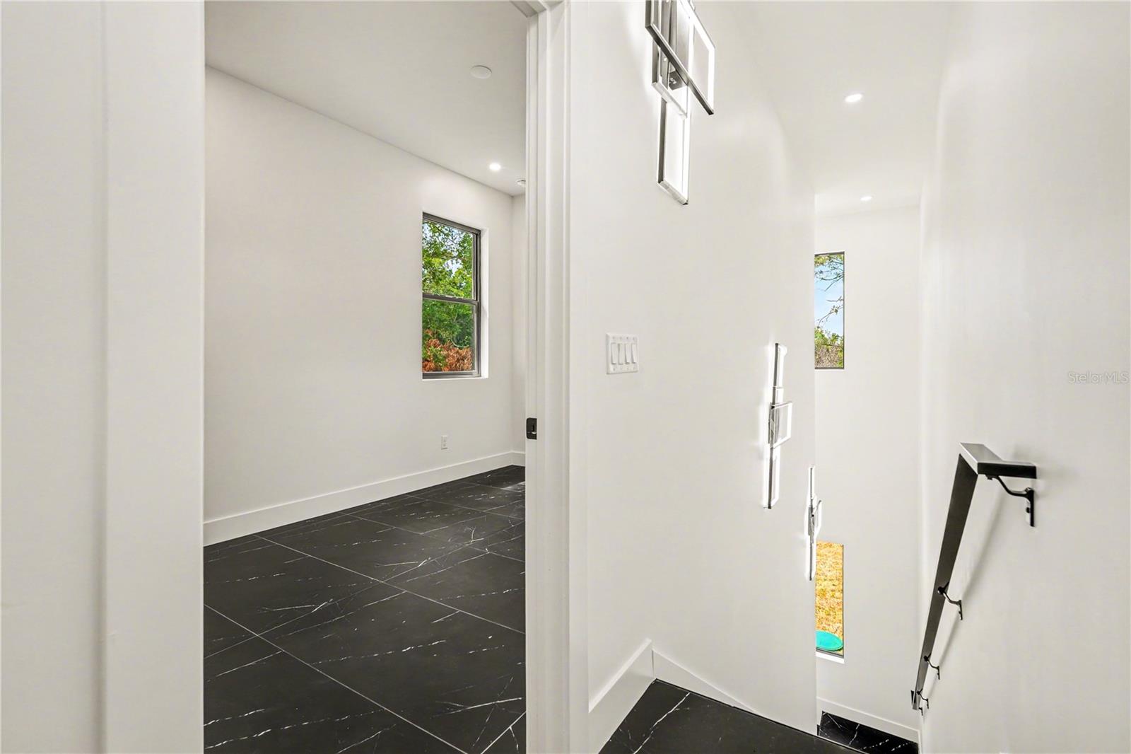 SEFFNER HEIGHTS - Residential