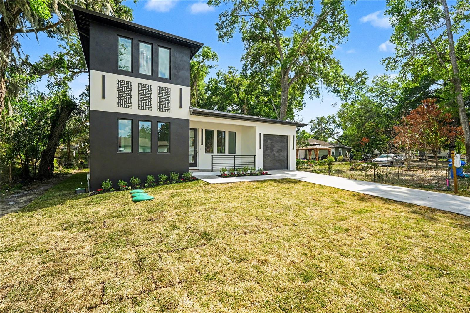 SEFFNER HEIGHTS - Residential