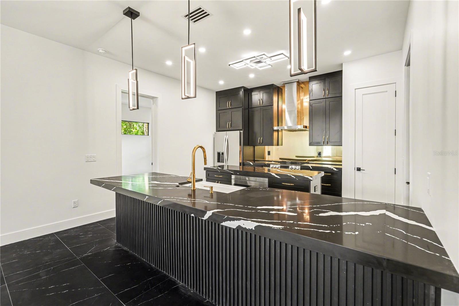 SEFFNER HEIGHTS - Residential