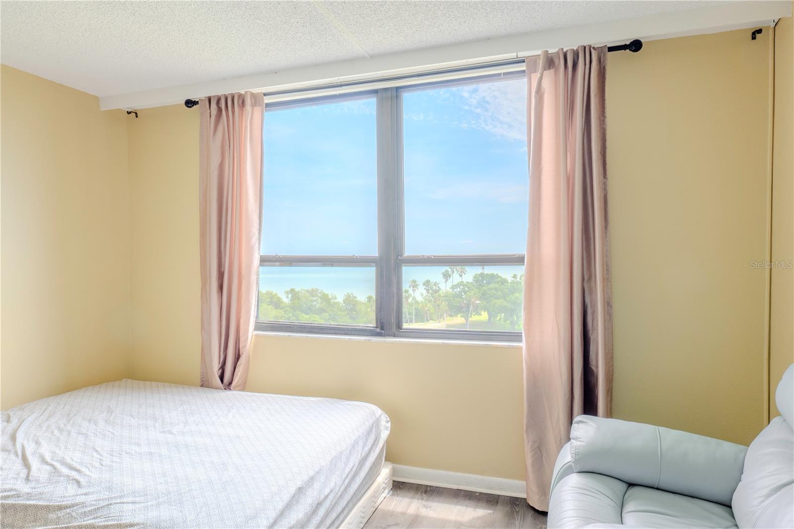 COVE CAY - Residential Lease