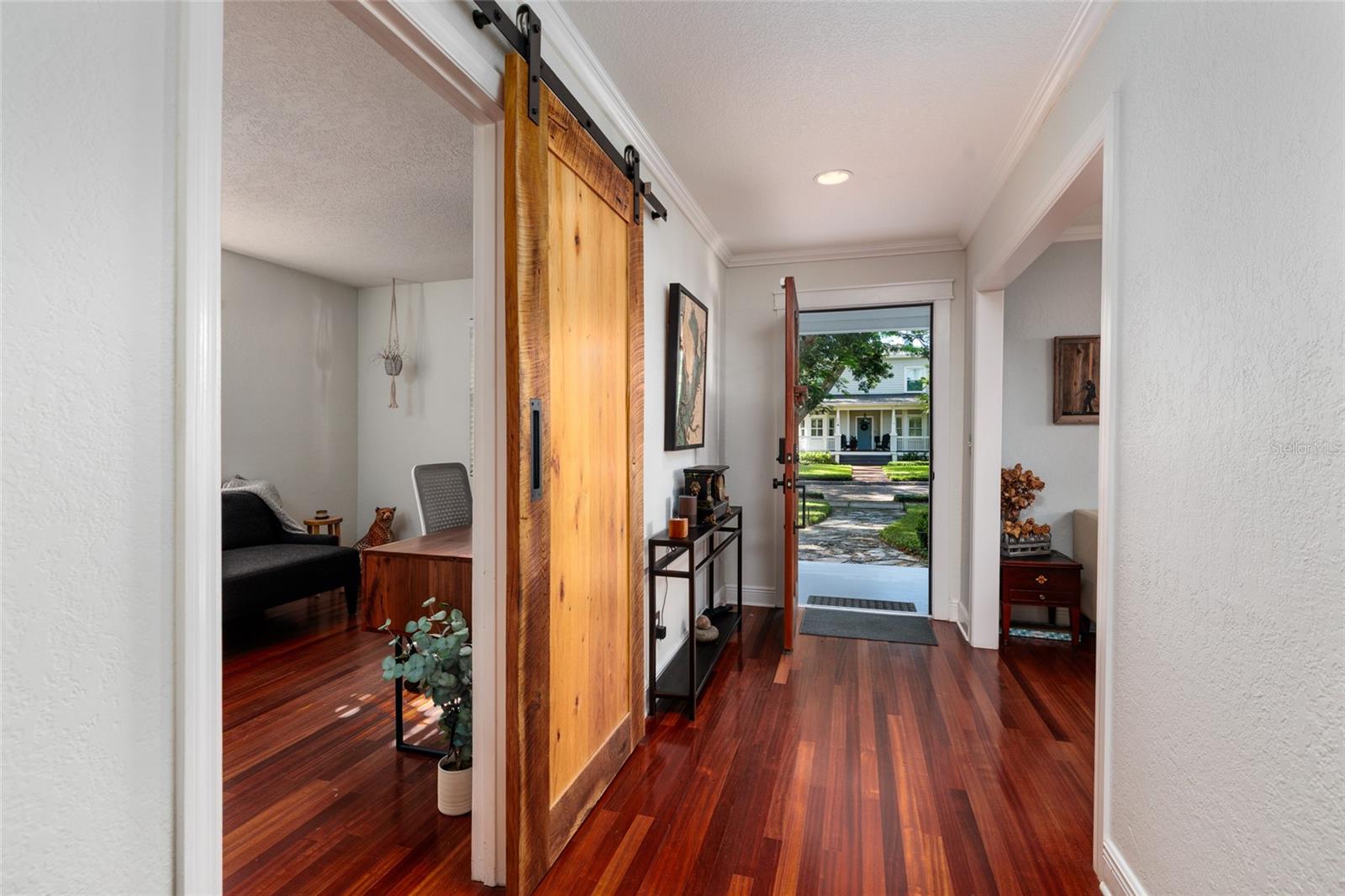 113 14TH AVENUE N