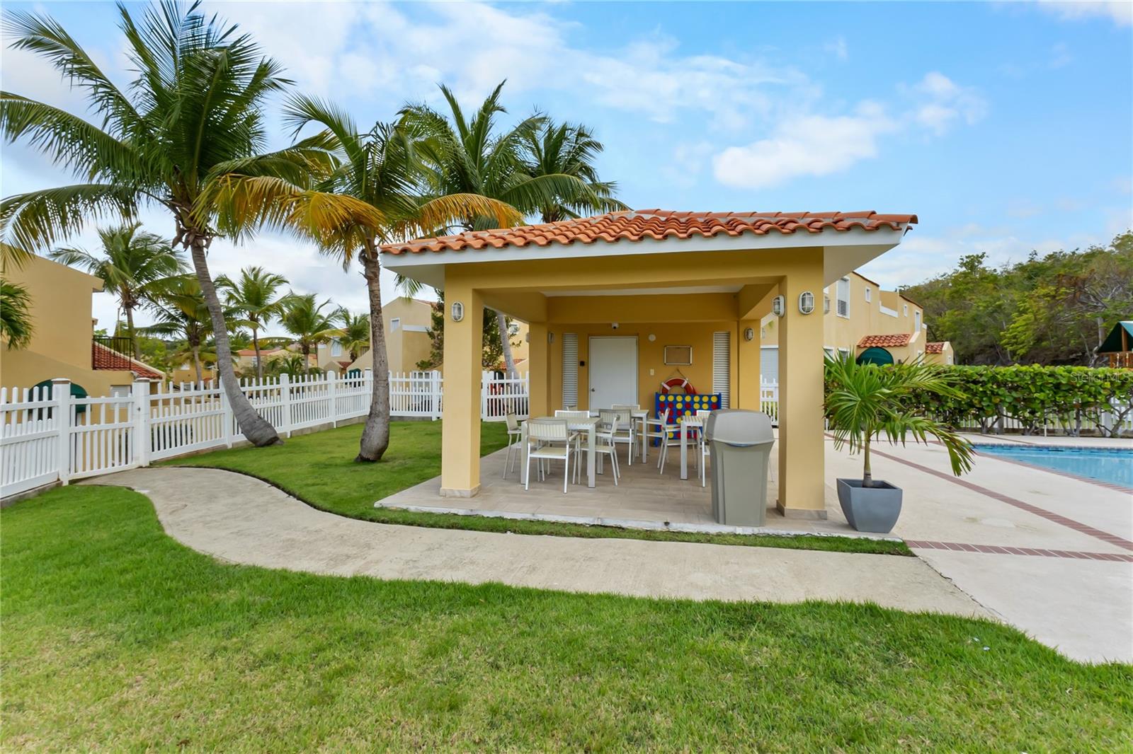 VILLAS DE PALMAS II - Residential