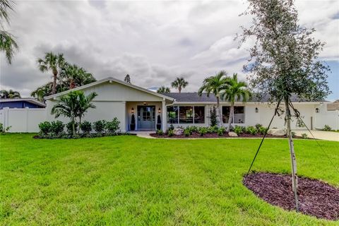 Photo of 819 Jacaranda Dr, Largo, FL 33770 (MLS # TB8427285) Photo of 819 Jacaranda Dr, Largo, FL 33770 (MLS # TB8427285)