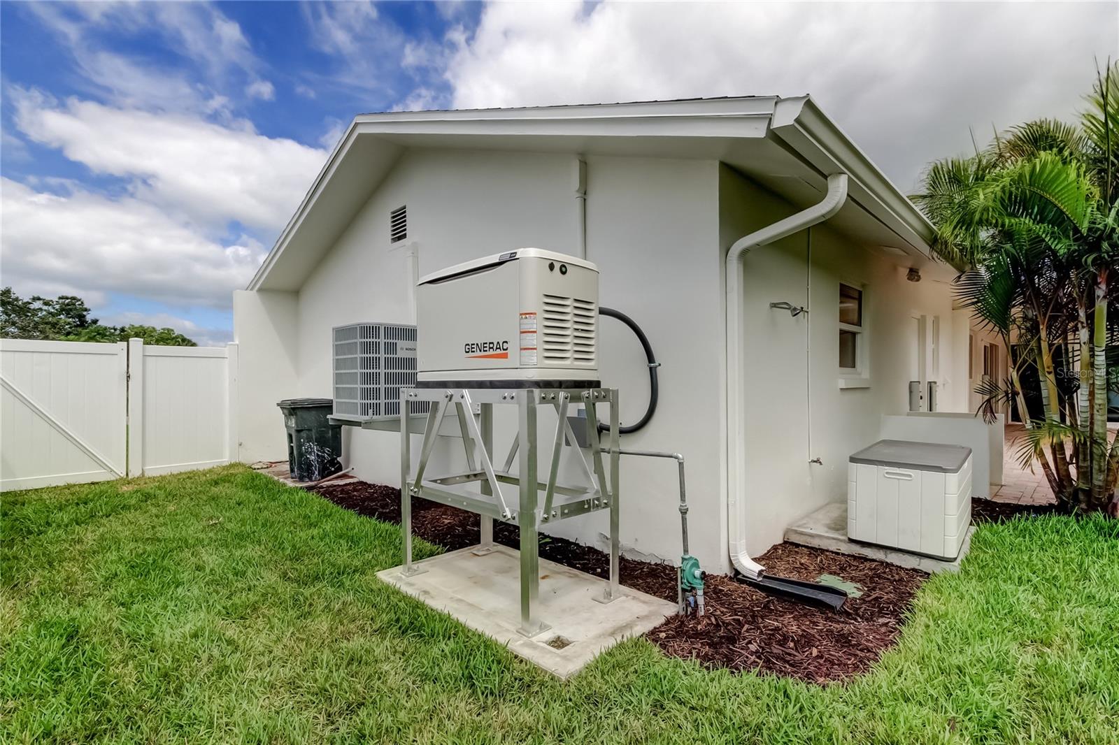 HARBOR BLUFFS SEC 3 - Residential