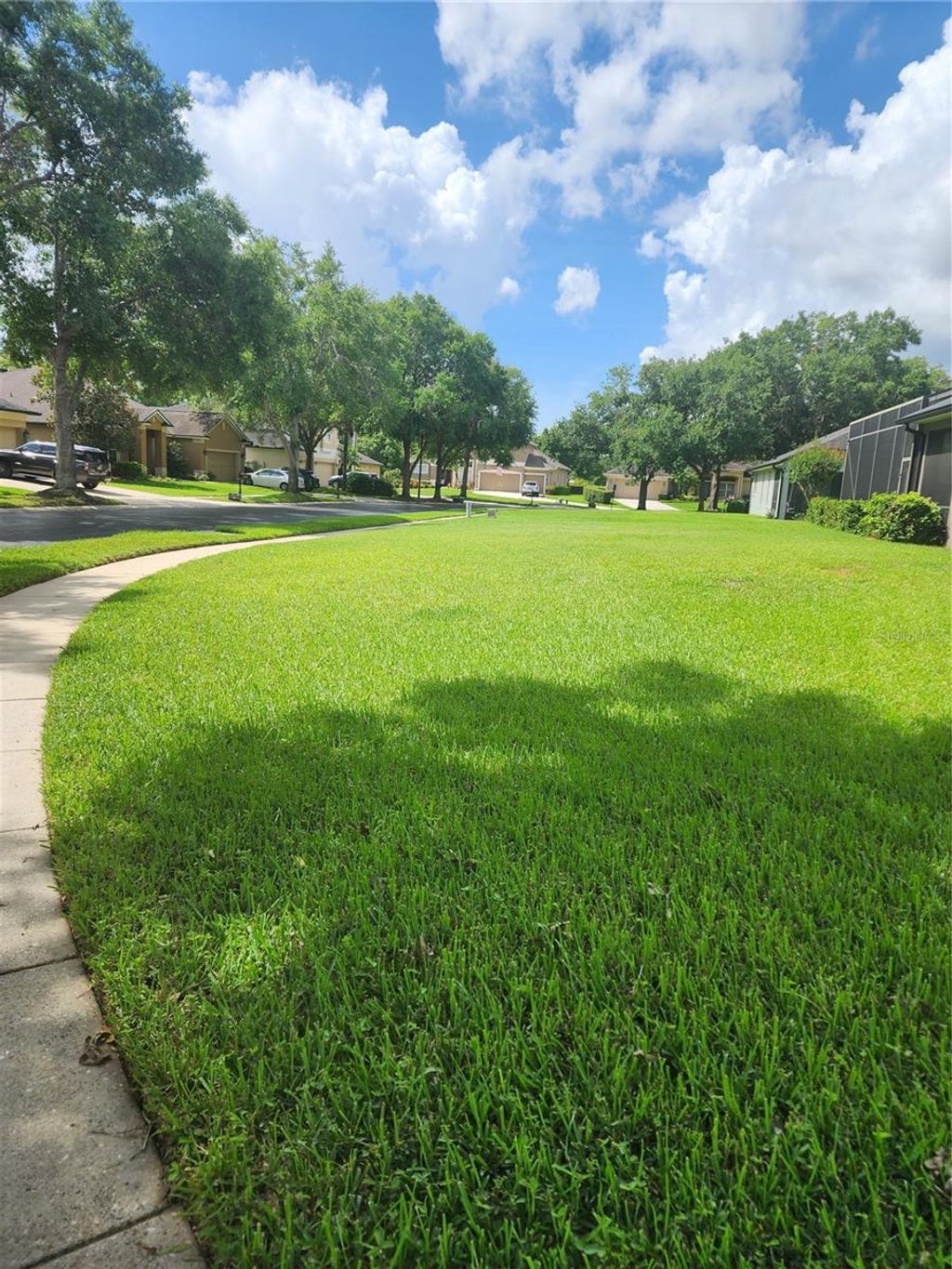 Photo of 3833 Emerald Estates Circle, Apopka, FL 32703 (MLS # A4677137)