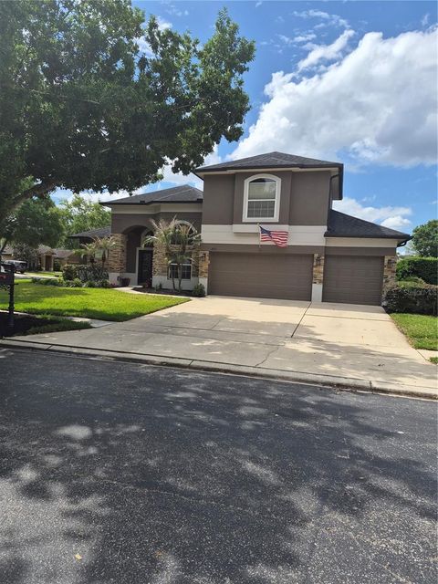 Photo of 3833 Emerald Estates Circle, Apopka, FL 32703 (MLS # A4677137)