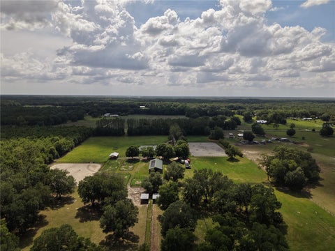 Tiny photo for 7191 NE 150th Avenue, Williston, FL 32696 (MLS # OM725615)