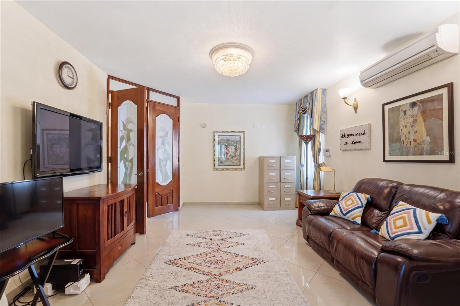 LAS FLORES DE MONTEHIEDRA - Residential