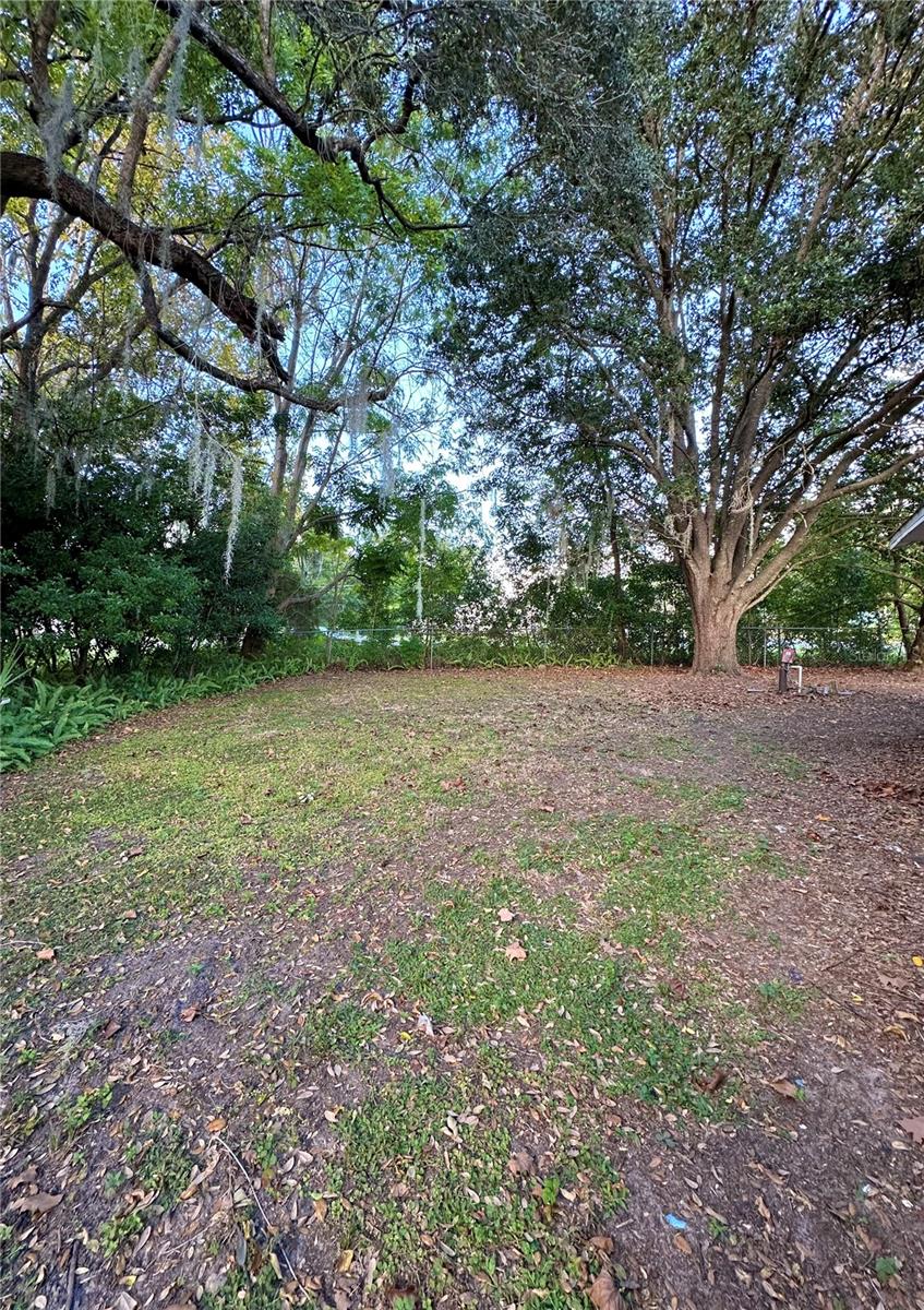 SILVER SPGS SHORES UN 15 - Residential