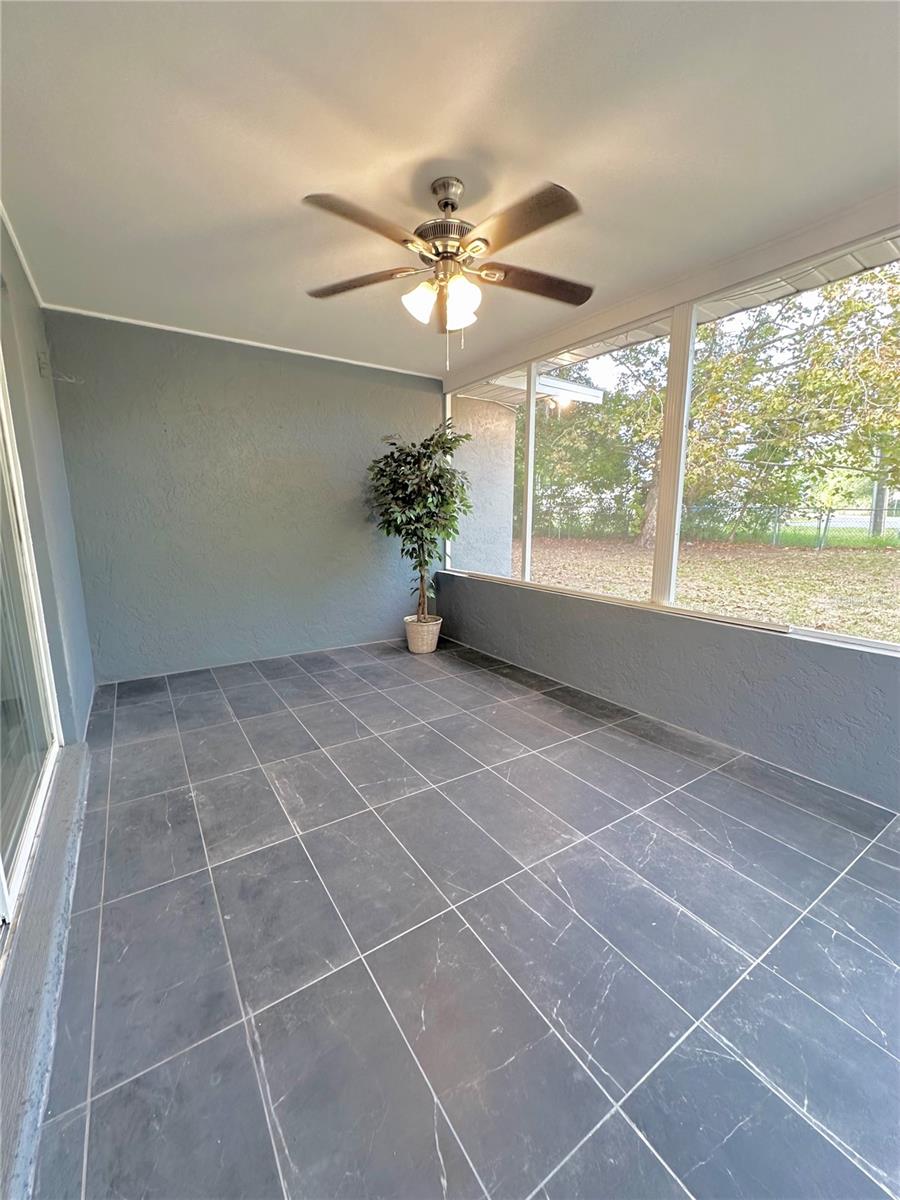 SILVER SPGS SHORES UN 15 - Residential