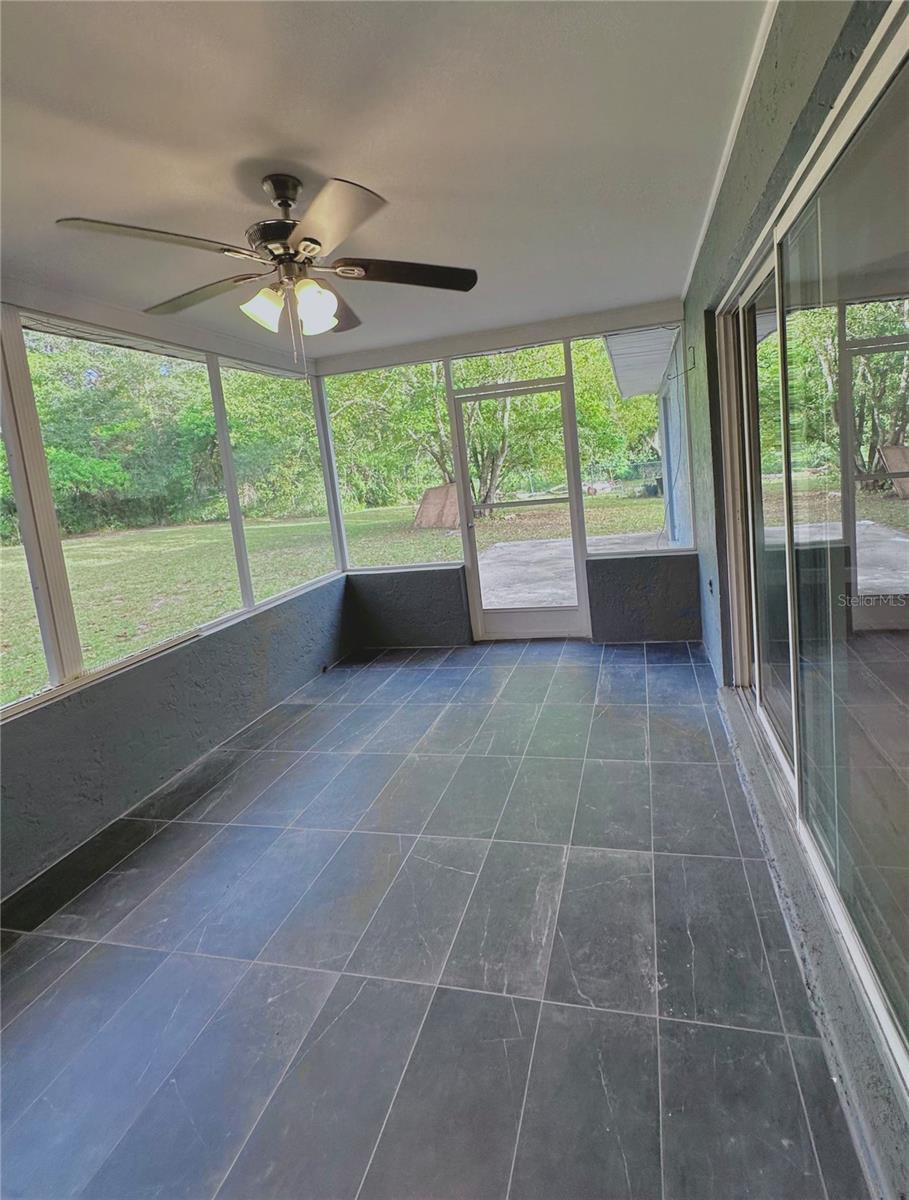 SILVER SPGS SHORES UN 15 - Residential