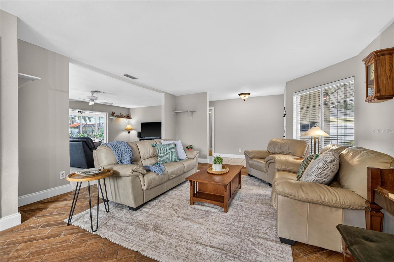 TANGLEWOOD ISLE SUB - Residential