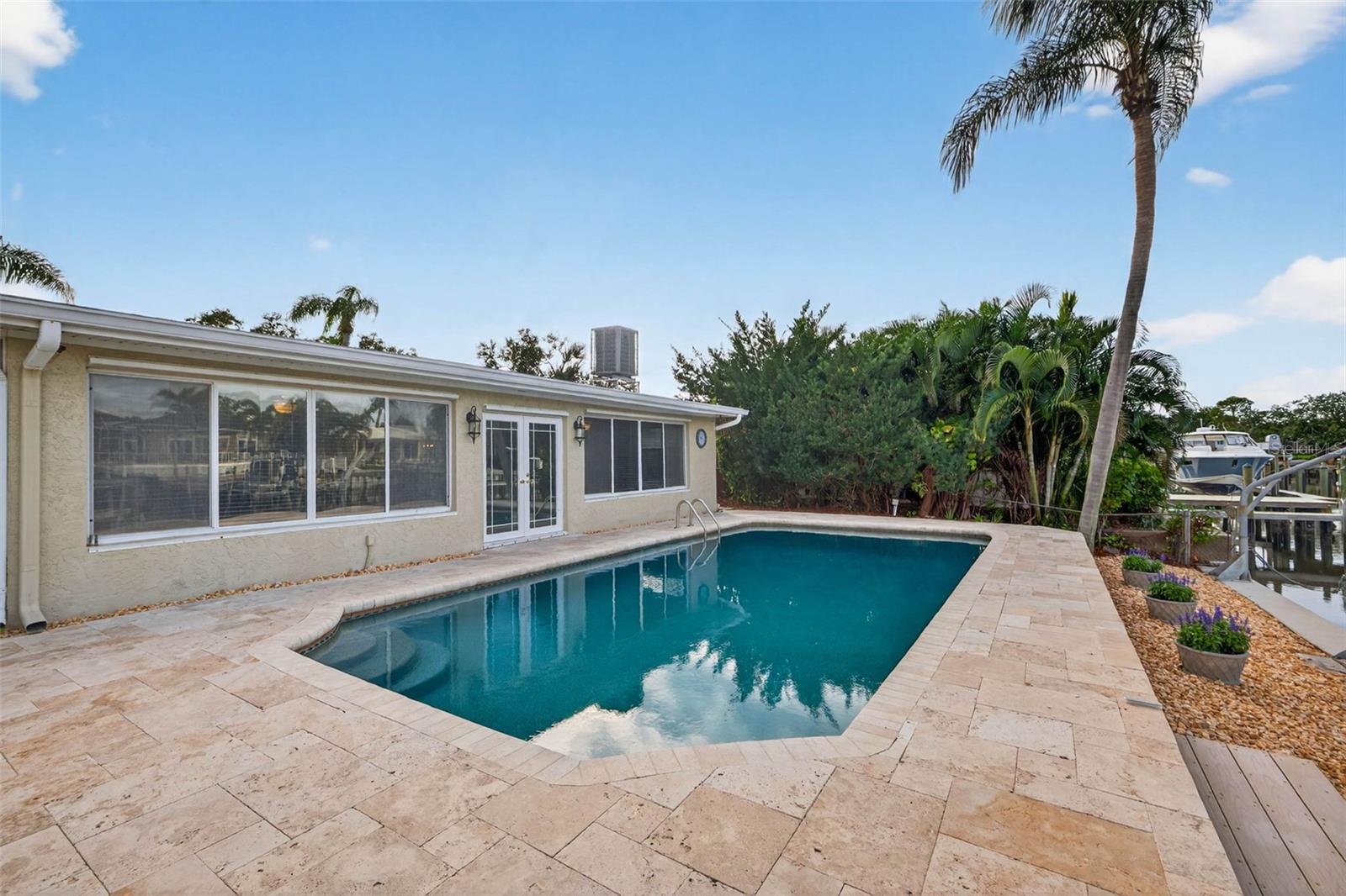 TANGLEWOOD ISLE SUB - Residential