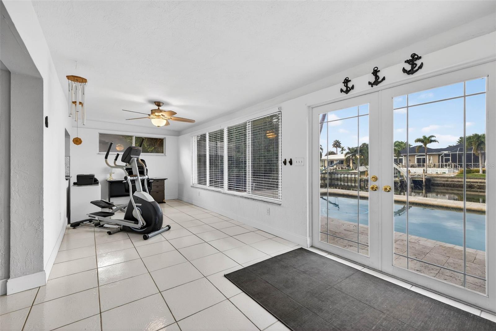 TANGLEWOOD ISLE SUB - Residential