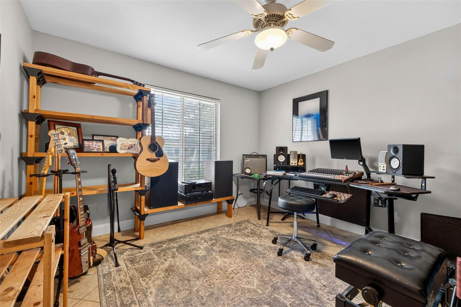 TANGLEWOOD ISLE SUB - Residential