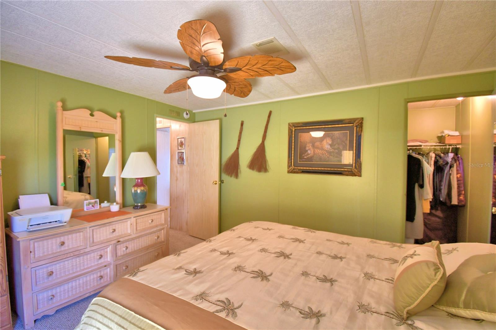 OAKWOOD ESTATES - Residential