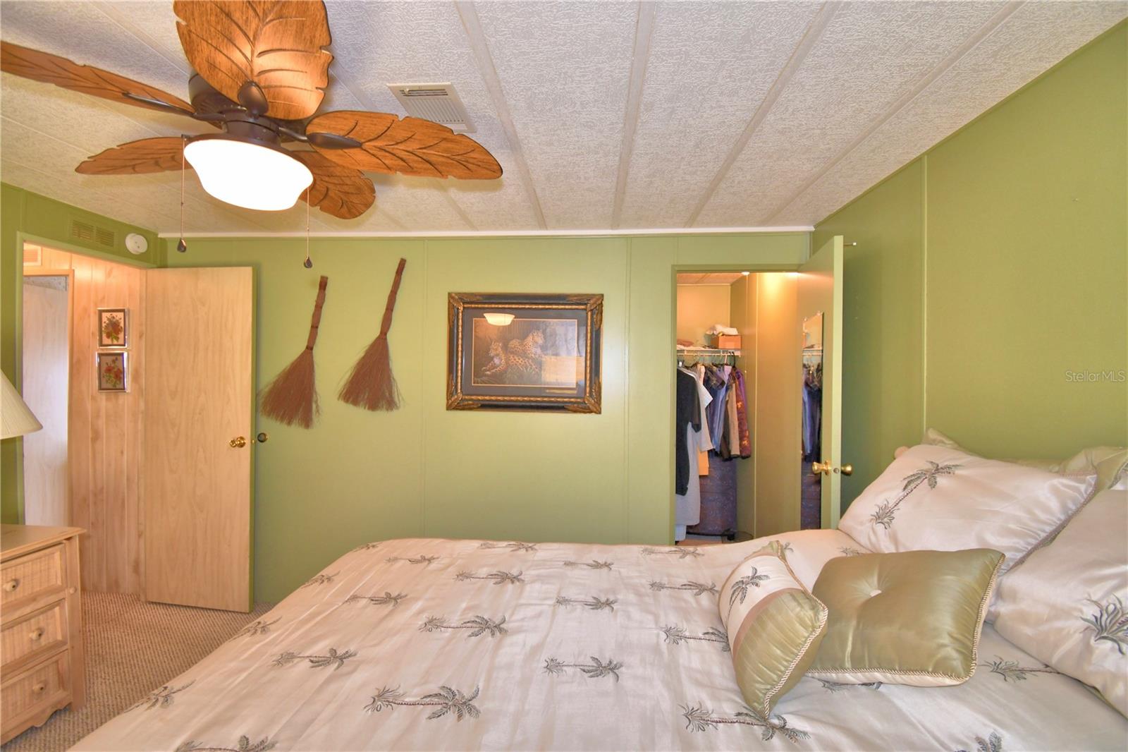 OAKWOOD ESTATES - Residential