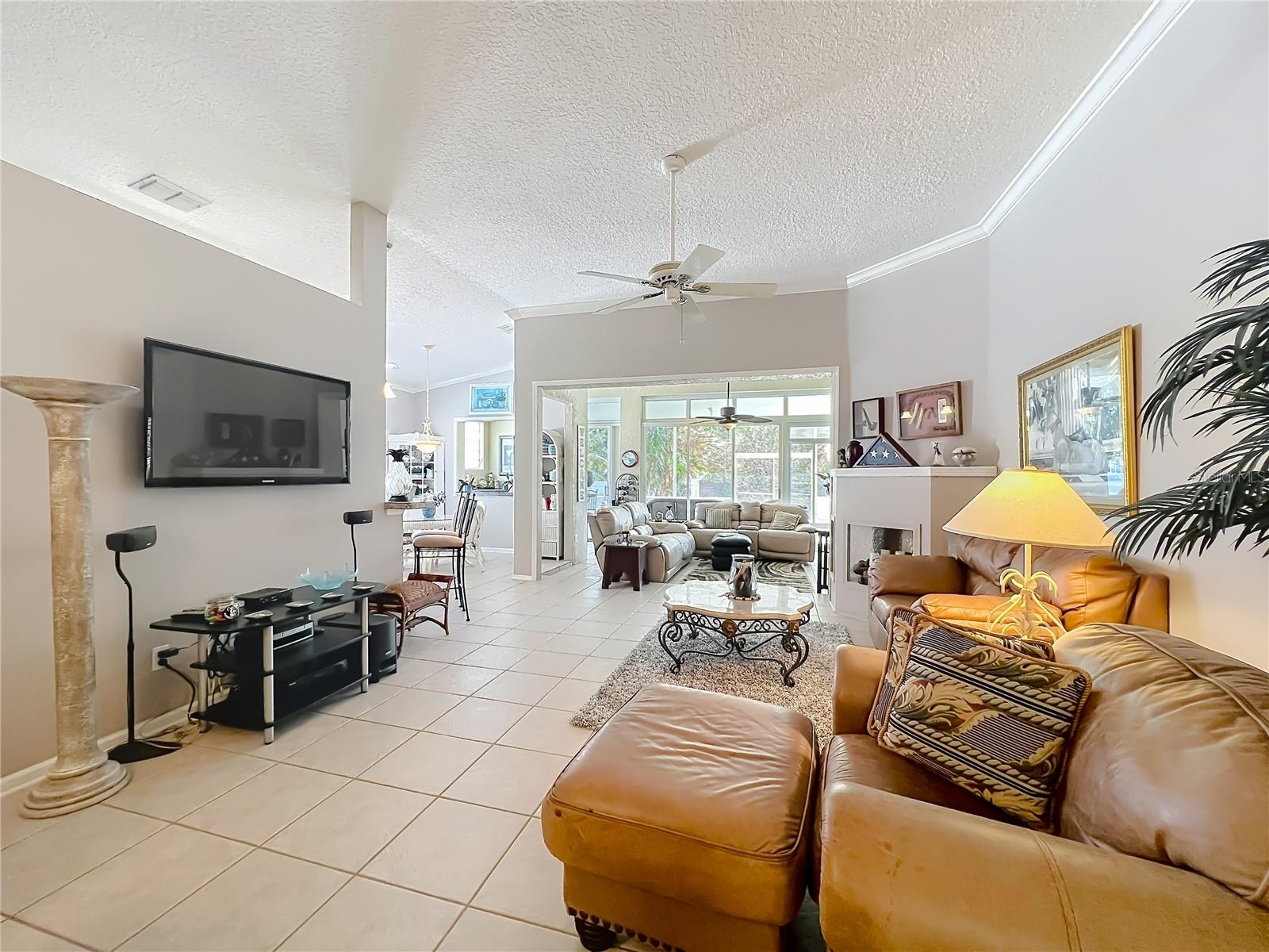 HUNTINGTON POINTE PH 2 - Residential