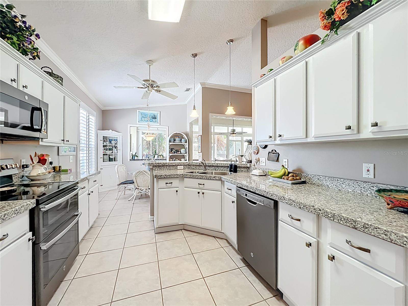 HUNTINGTON POINTE PH 2 - Residential