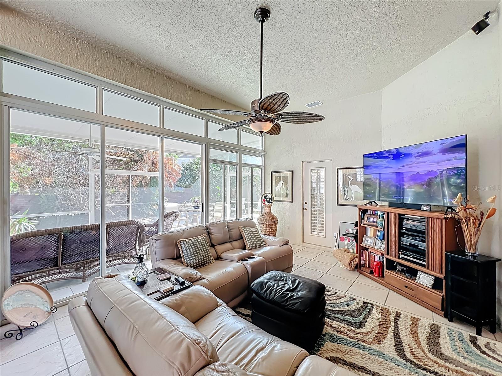 HUNTINGTON POINTE PH 2 - Residential