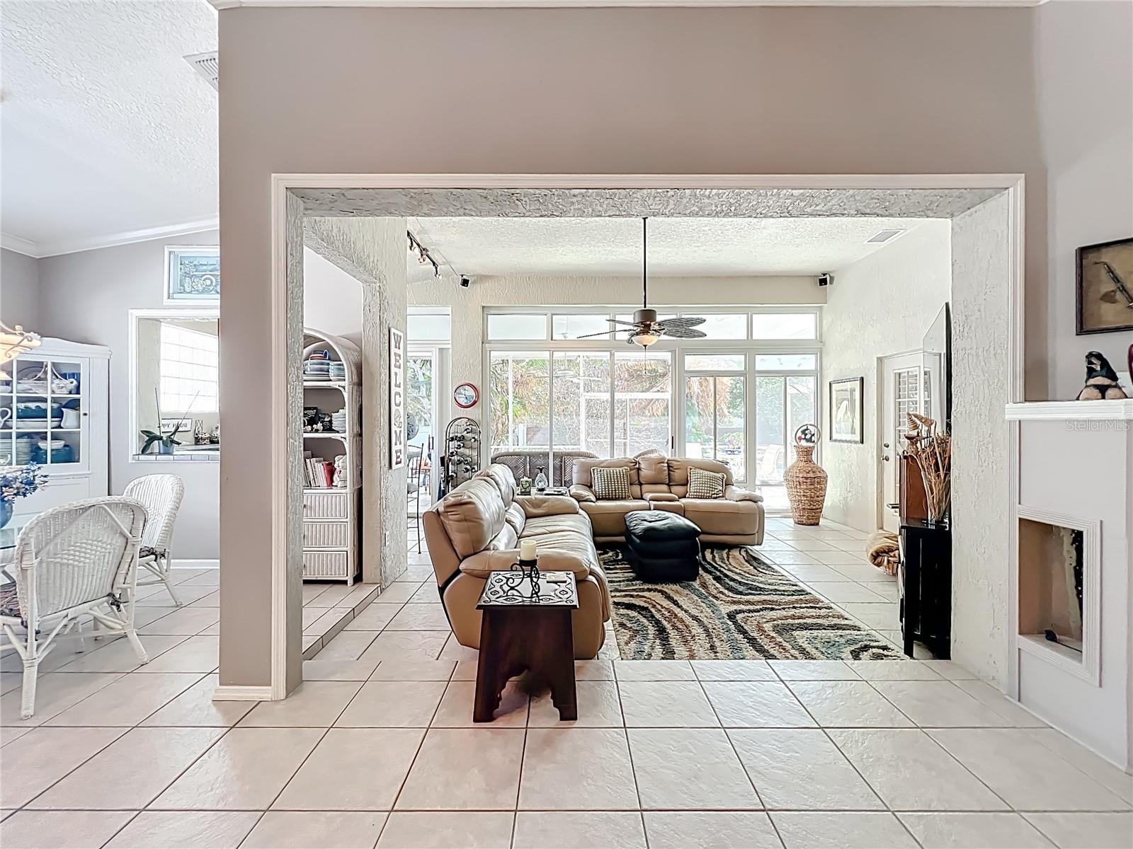 HUNTINGTON POINTE PH 2 - Residential