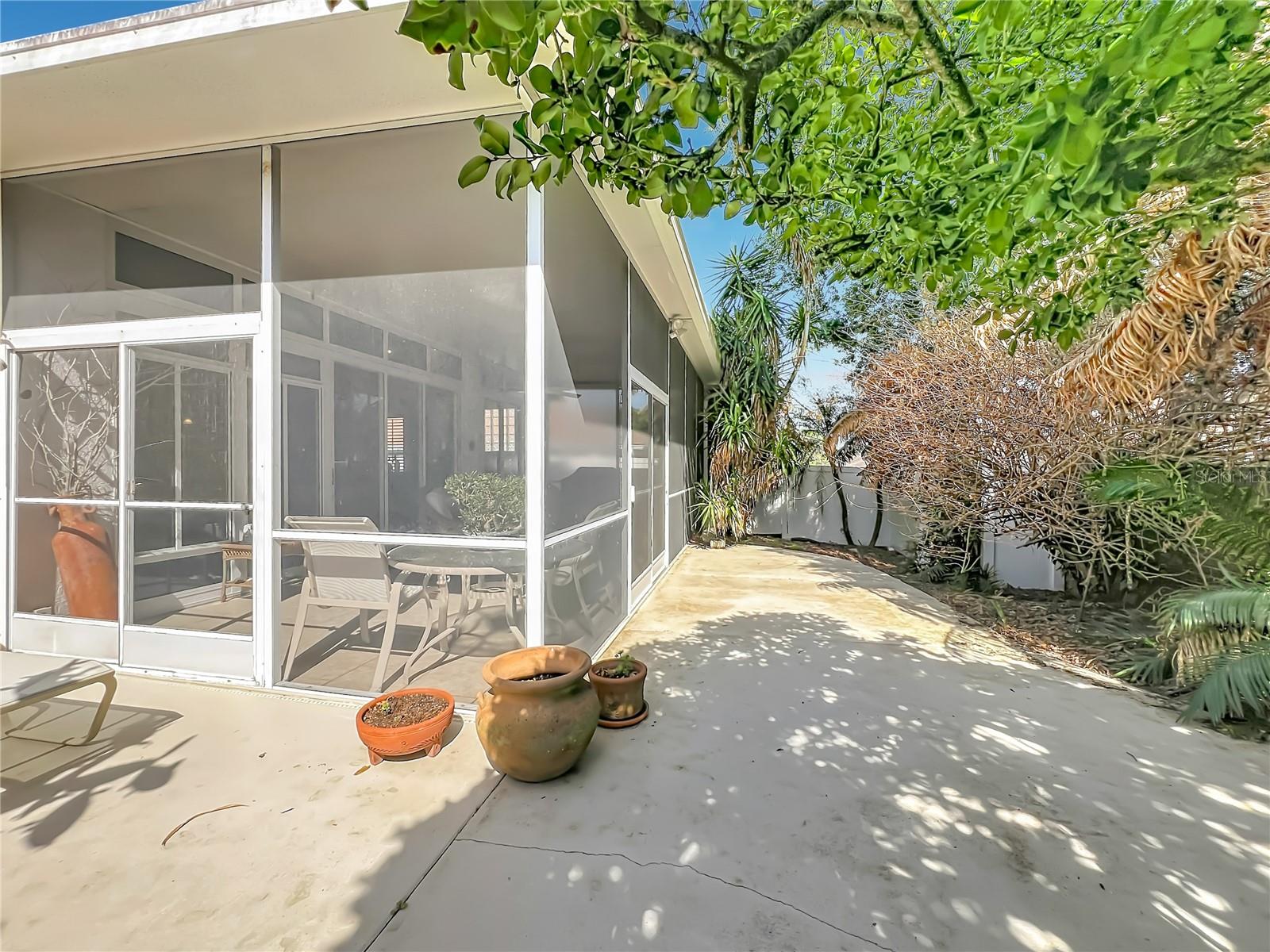 HUNTINGTON POINTE PH 2 - Residential