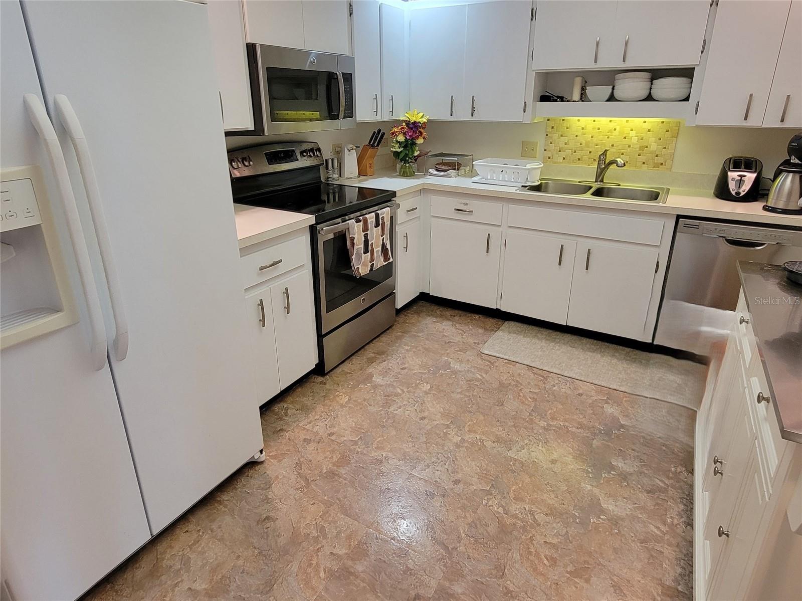 BAYFRONT TOWER CONDO - Residential