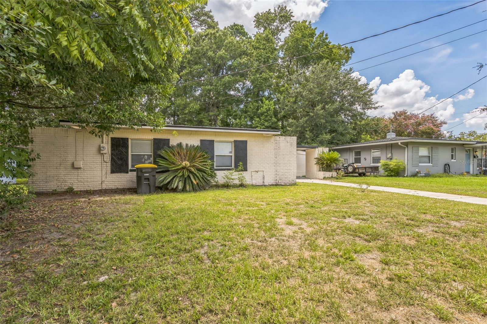 PINEWOOD - Residential