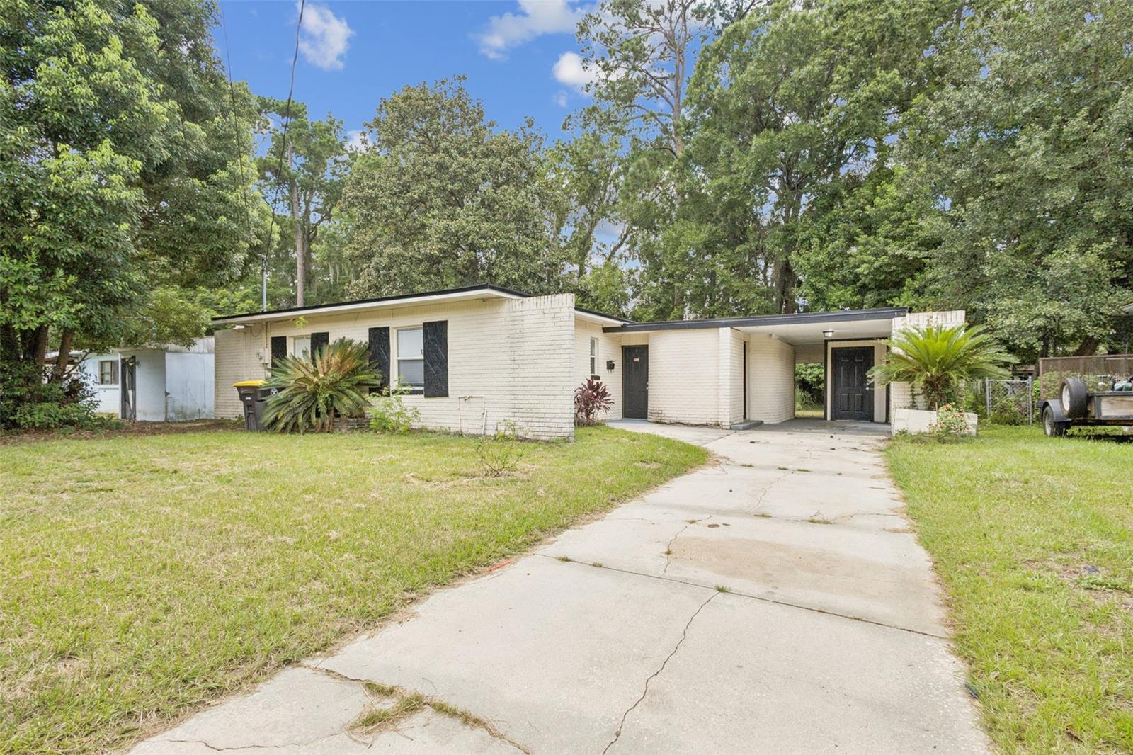 PINEWOOD - Residential