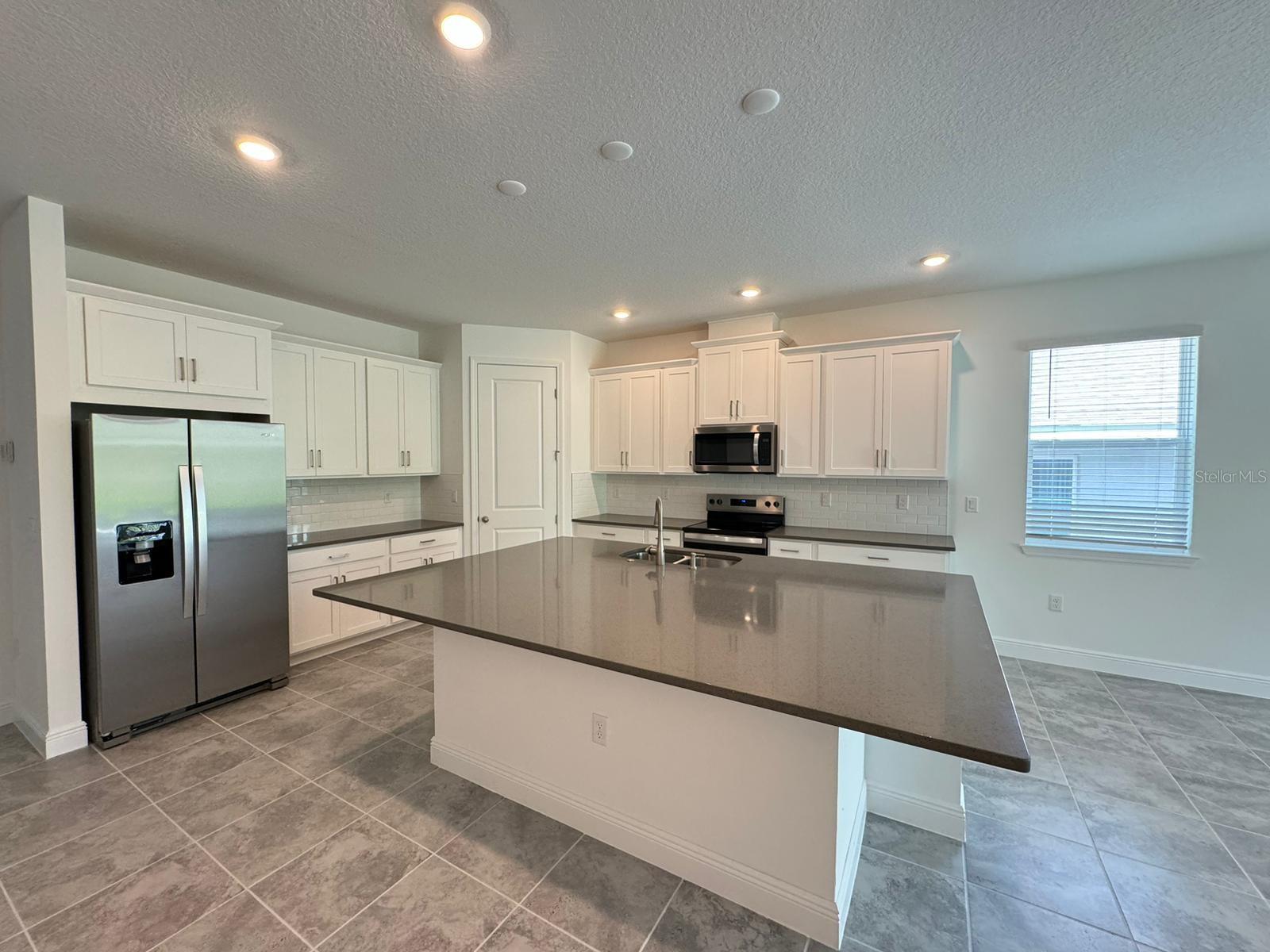 VILLAGES/MINNEOLA HILLS PH 3 - Residential Lease